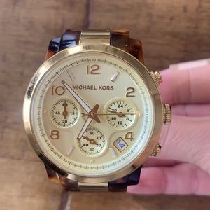 Beautiful Michael Kors Gold & Tortoise Shell Watch
